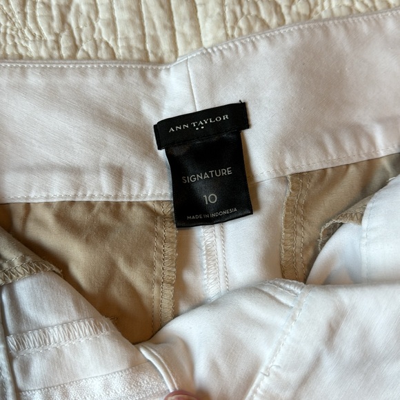 Ann Taylor signature white shorts - Picture 2 of 5